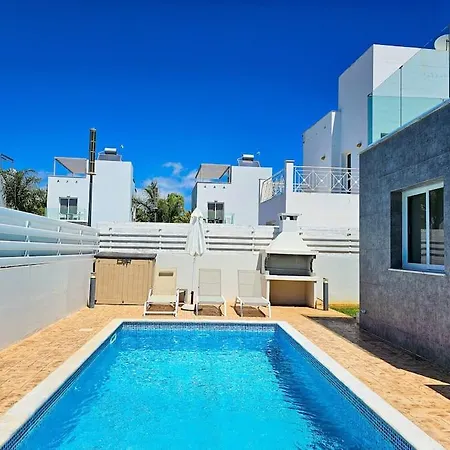 Villa Nissi Ayia Napa