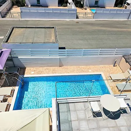 Nissi Vilă Ayia Napa